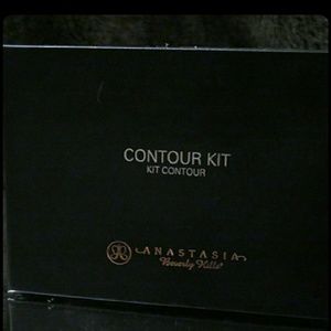 Contour Kit